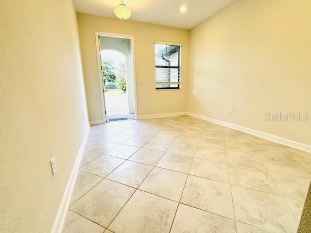 1222 Royal St George Blvd - Photo 5 of 48