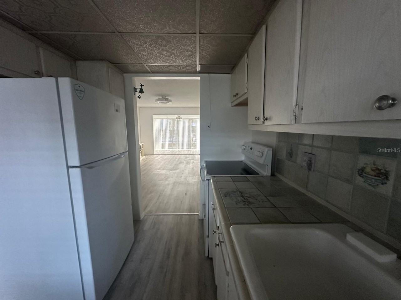 2060 Marilyn St #127 - Photo 4 of 18