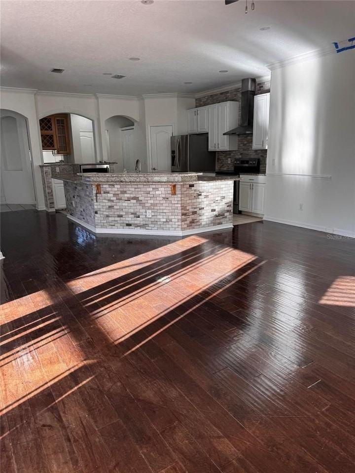 1 Roseberry Ct - Photo 5 of 17