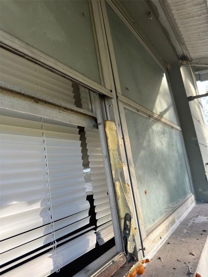 416 Sun Ct - Photo 2 of 3