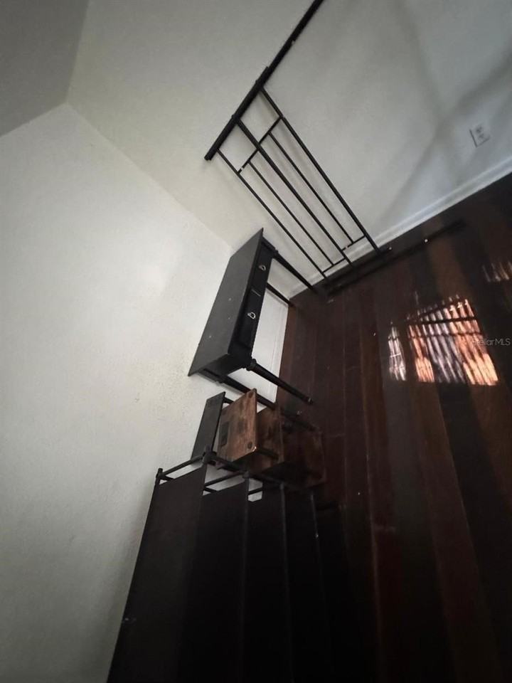 224 10th Ave - Photo 2 of 14