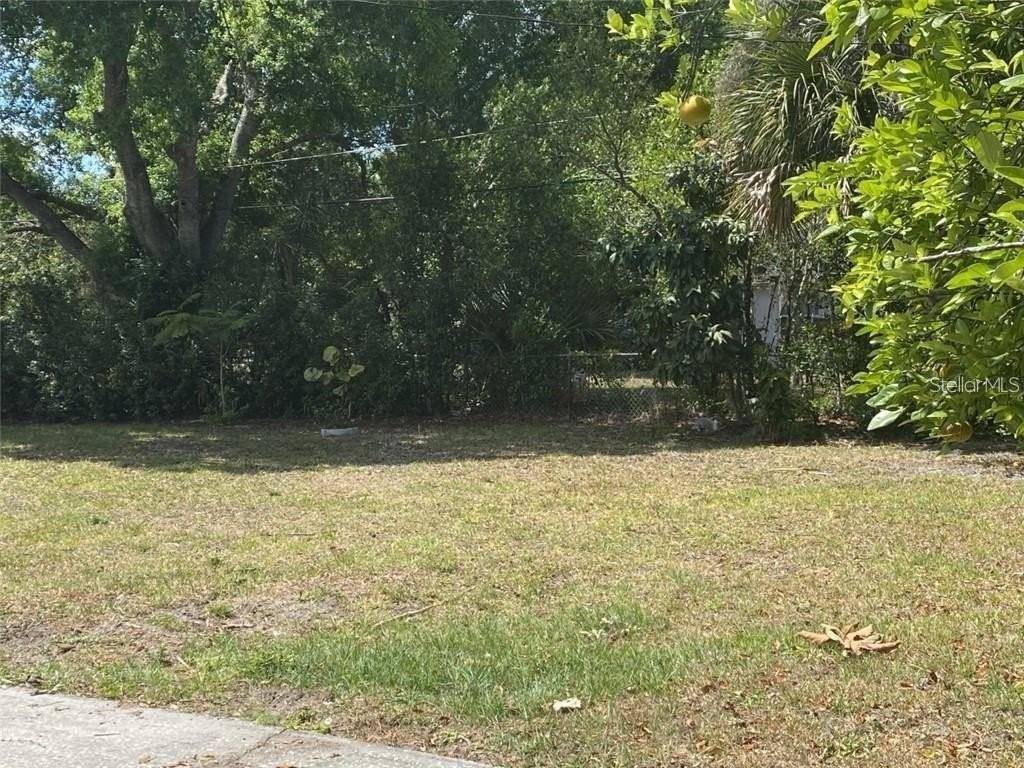 720 Faber Dr - Photo 2 of 6