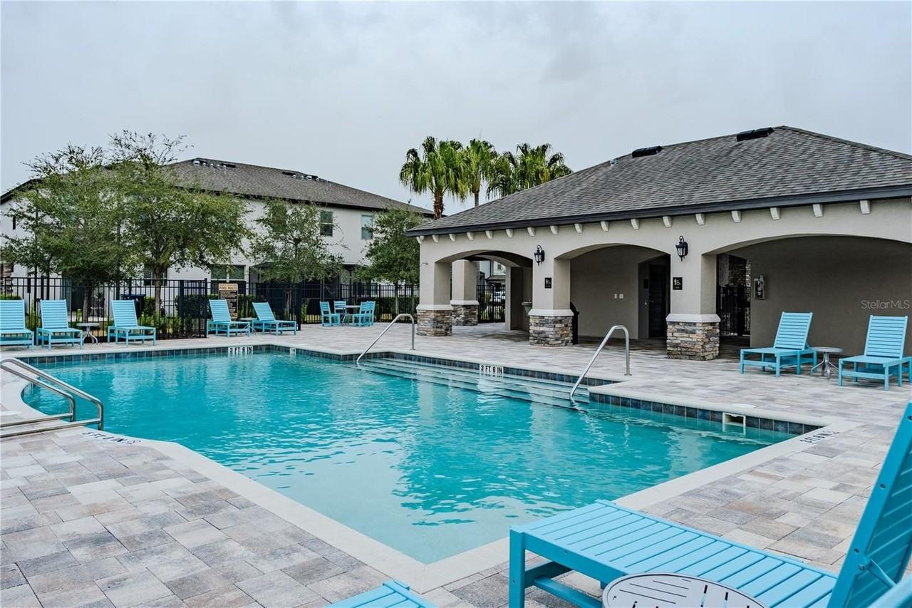 11926 Sands Cv - Photo 4 of 40