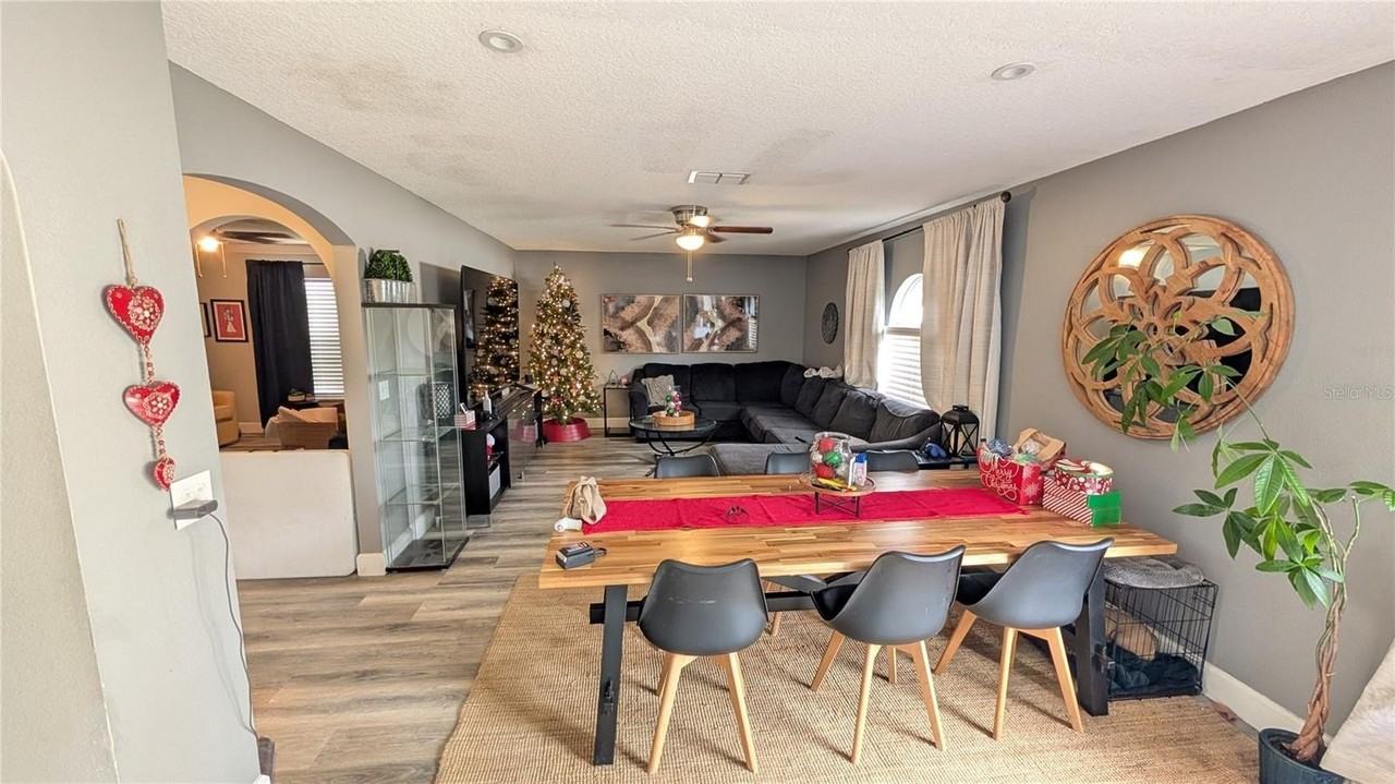 106 Royalty Cir - Photo 4 of 21