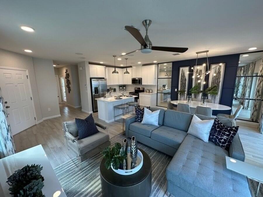 5037 Prairie Preserve Run - Photo 4 of 34