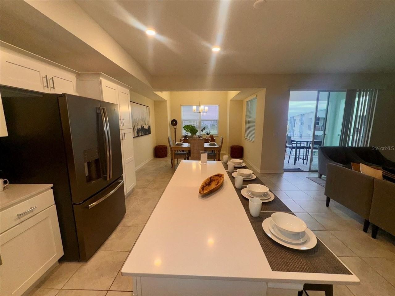 3150 Paradox Cir #406 - Photo 6 of 26