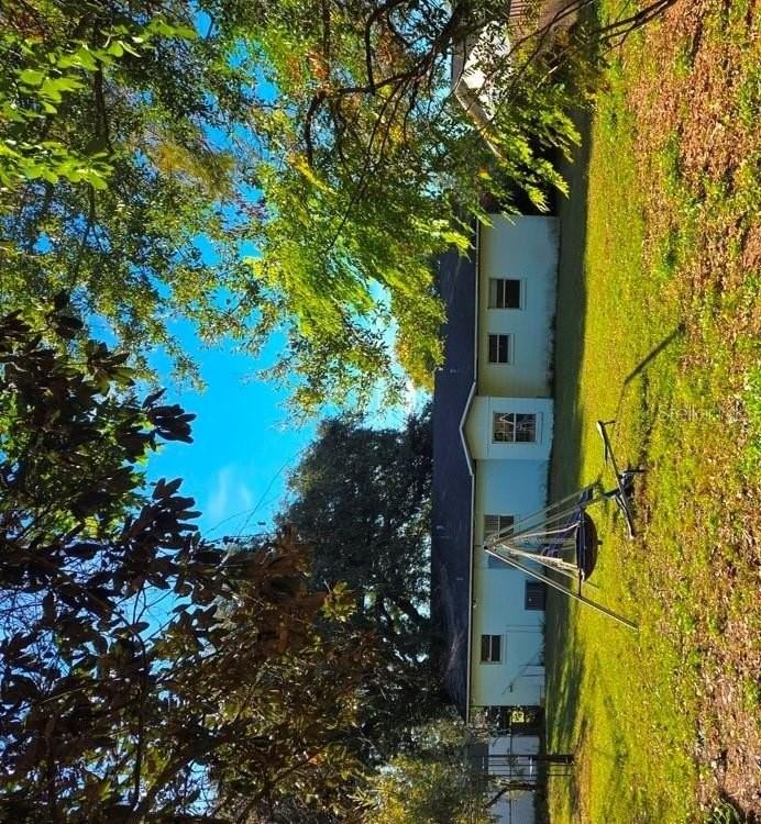 1045 Princewood Dr - Photo 3 of 12