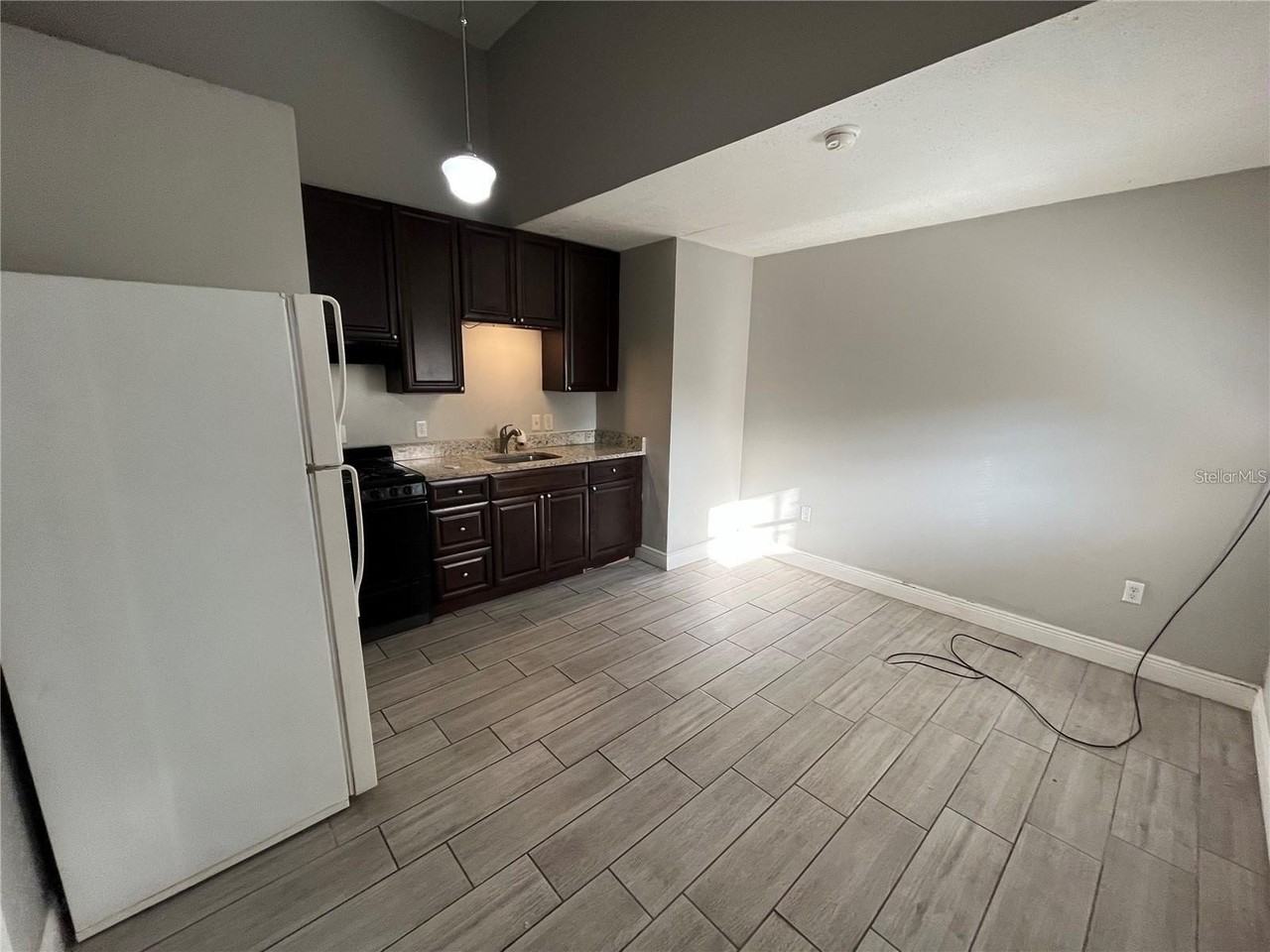 2795 L B Mcleod Rd #C - Photo 4 of 5