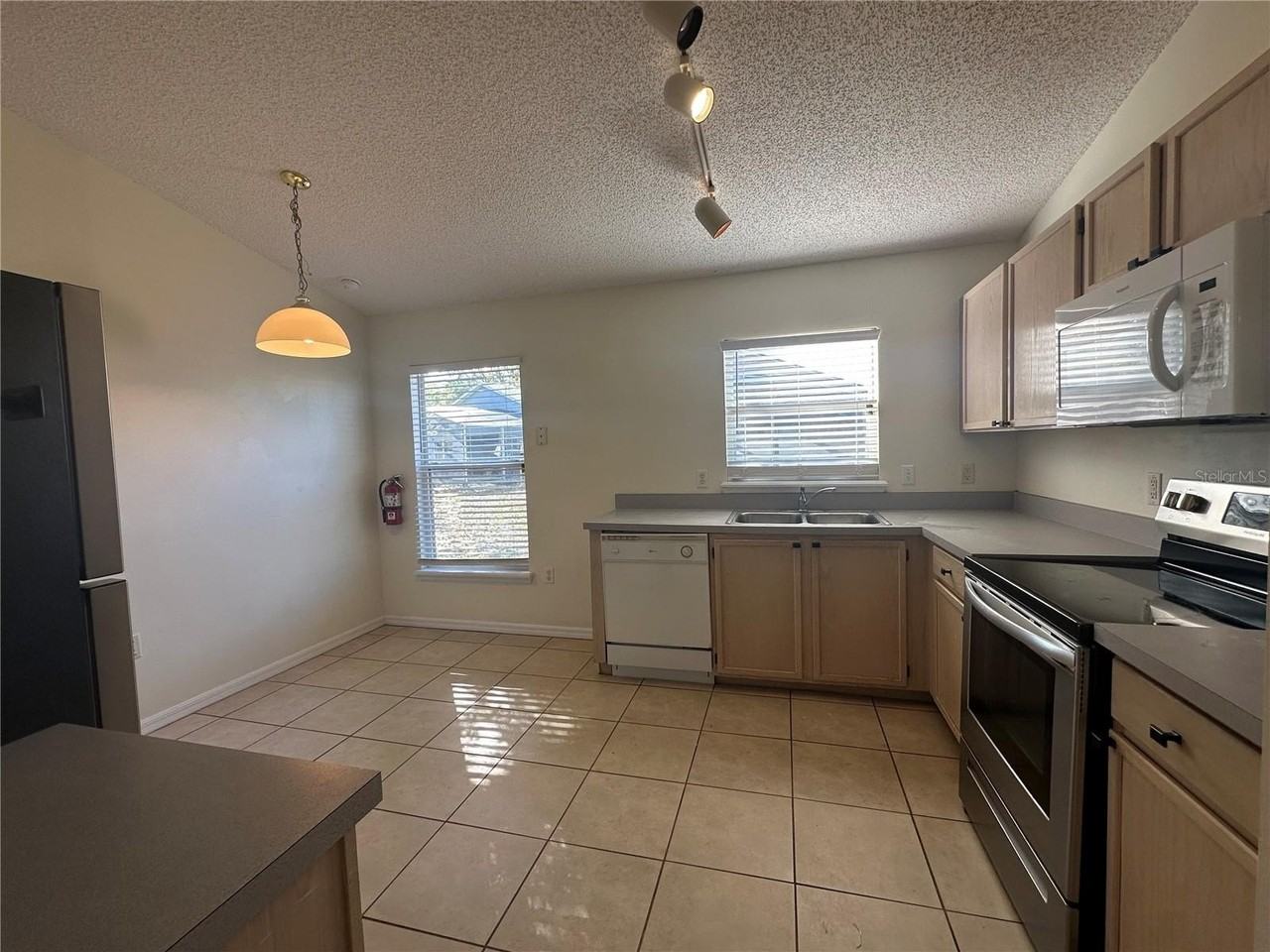 17432 Woodcrest Way - Photo 5 of 17