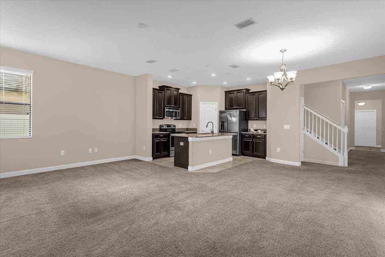 13154 Kegan St - Photo 5 of 30