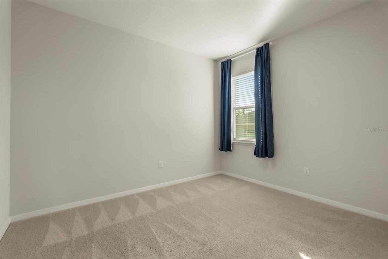 17906 Hither Hills Cir - Photo 7 of 36