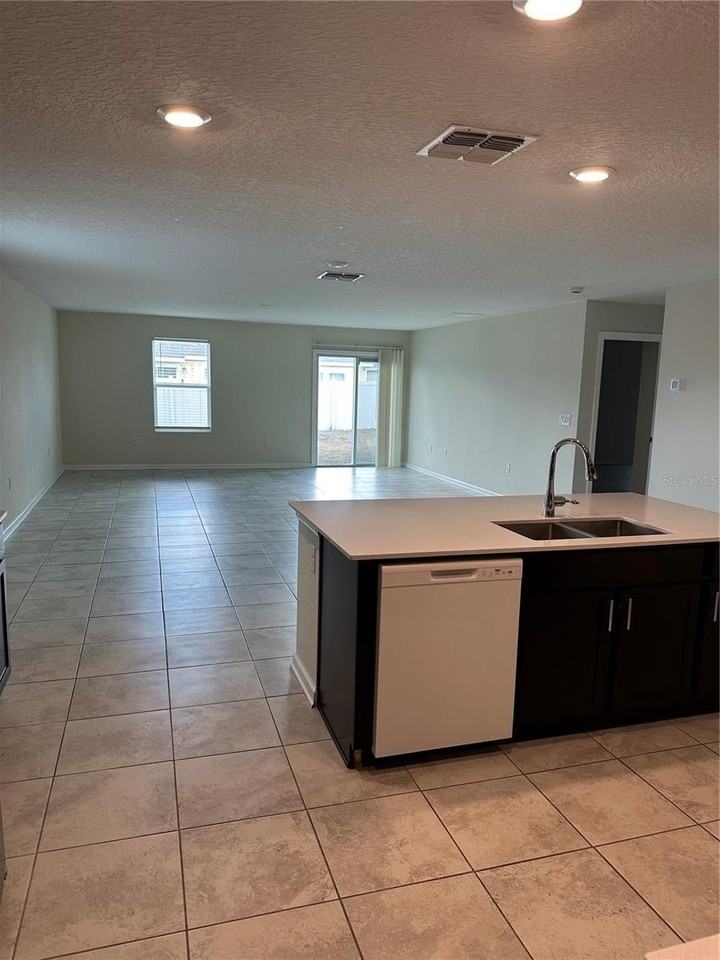 4427 Blackbird St - Photo 6 of 26