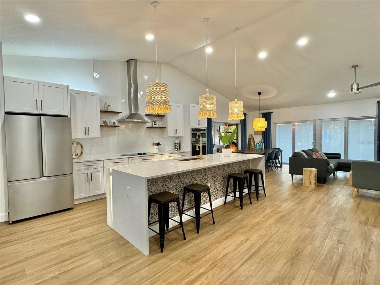 3409 45th St W - Photo 3 of 50