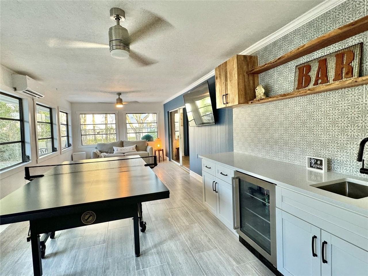 3409 45th St W - Photo 4 of 50