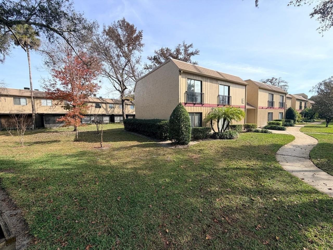 429 Sheoah Blvd #11 - Photo 4 of 25