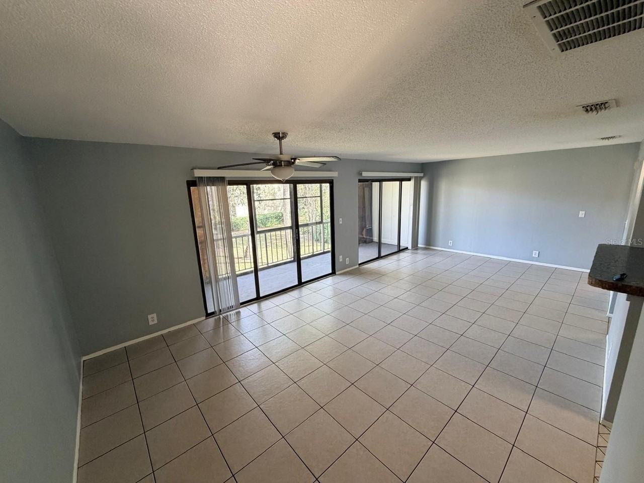 429 Sheoah Blvd #11 - Photo 6 of 25