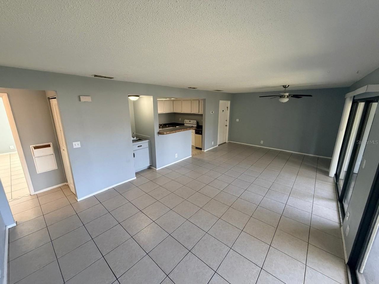 429 Sheoah Blvd #11 - Photo 7 of 25