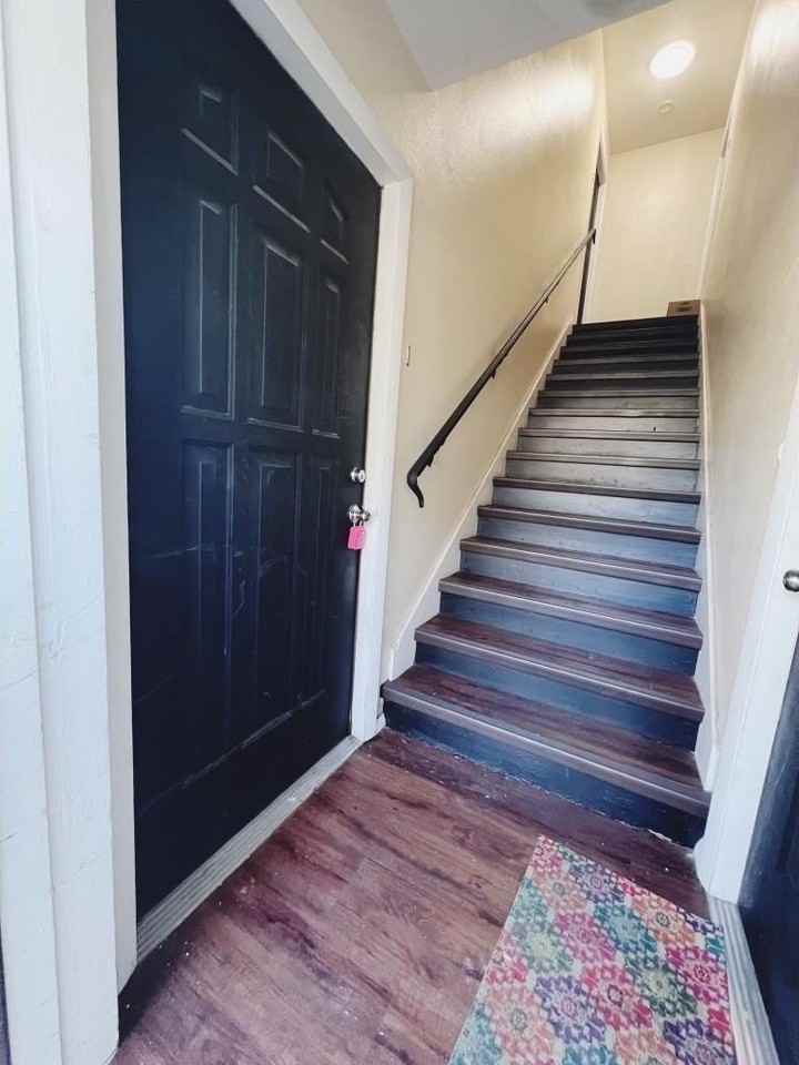 515 S Hyer Ave #1 - Photo 2 of 8