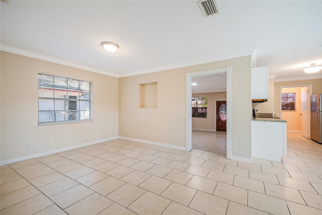 908 Van Lieu St - Photo 2 of 33