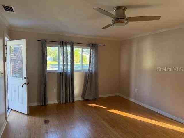 8 Silver Way - Photo 3 of 19