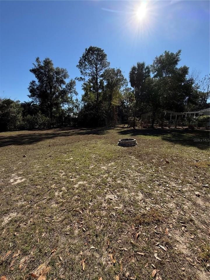 608 Bahia Cir - Photo 2 of 16