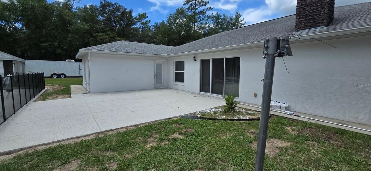 5906 Sw 172nd Loop - Photo 7 of 26