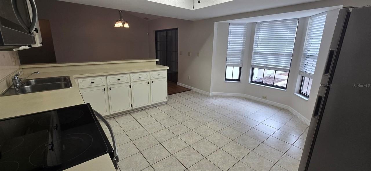 2710 Sw 152nd Ln - Photo 3 of 19