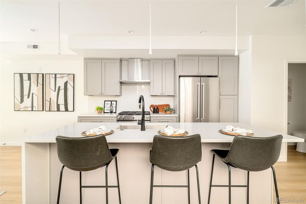 267 South Jackson Street - Photo 2 of 3