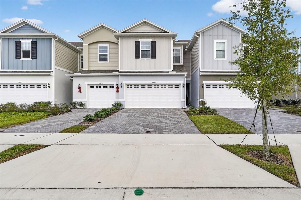 1325 Stockwell Ave - Photo 2 of 30