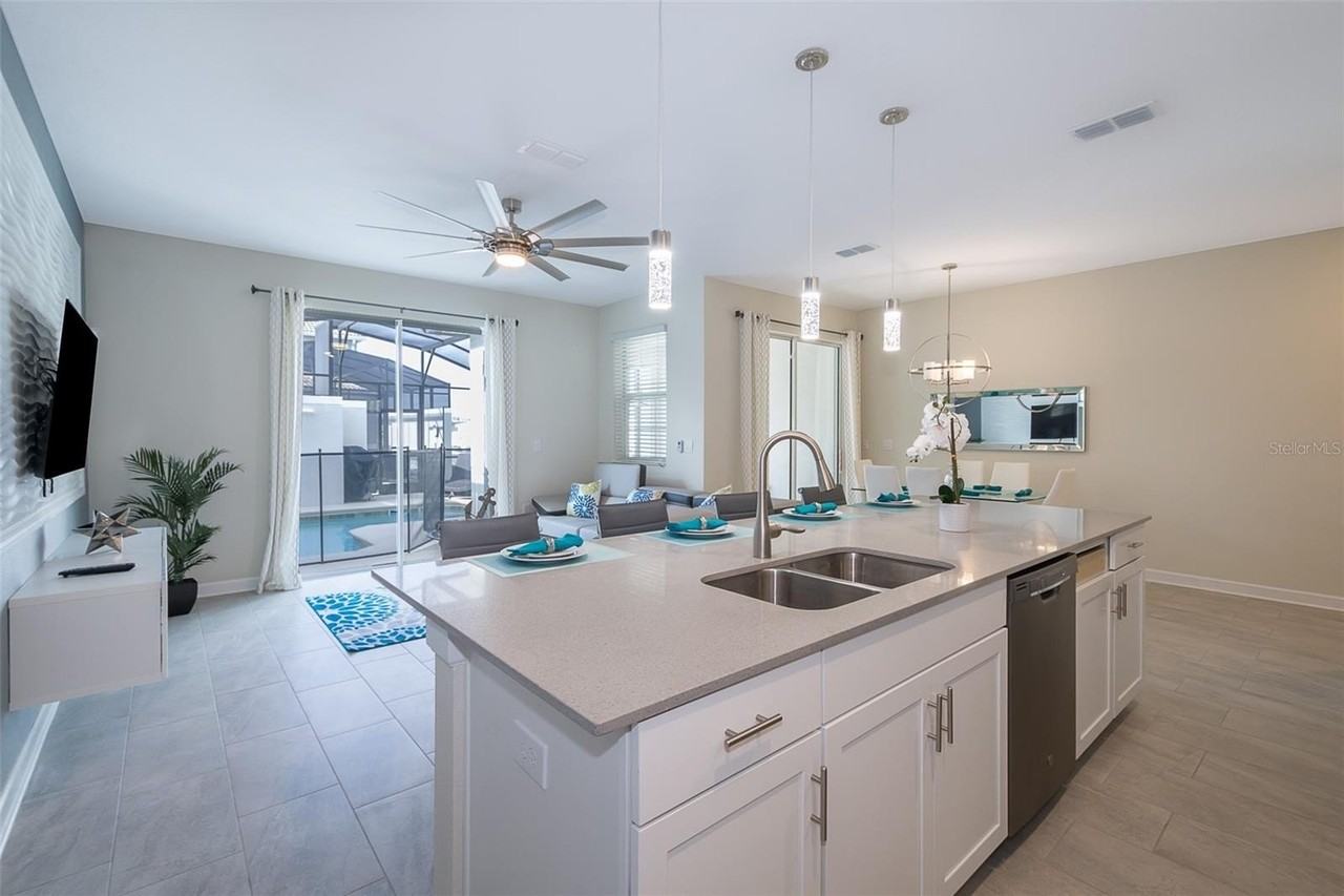 4834 Love Story Ln - Photo 3 of 31