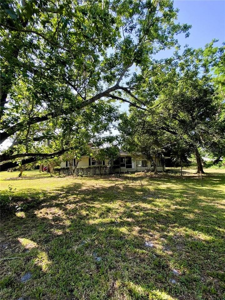 5500 Lake Lizzie Dr - Photo 4 of 27