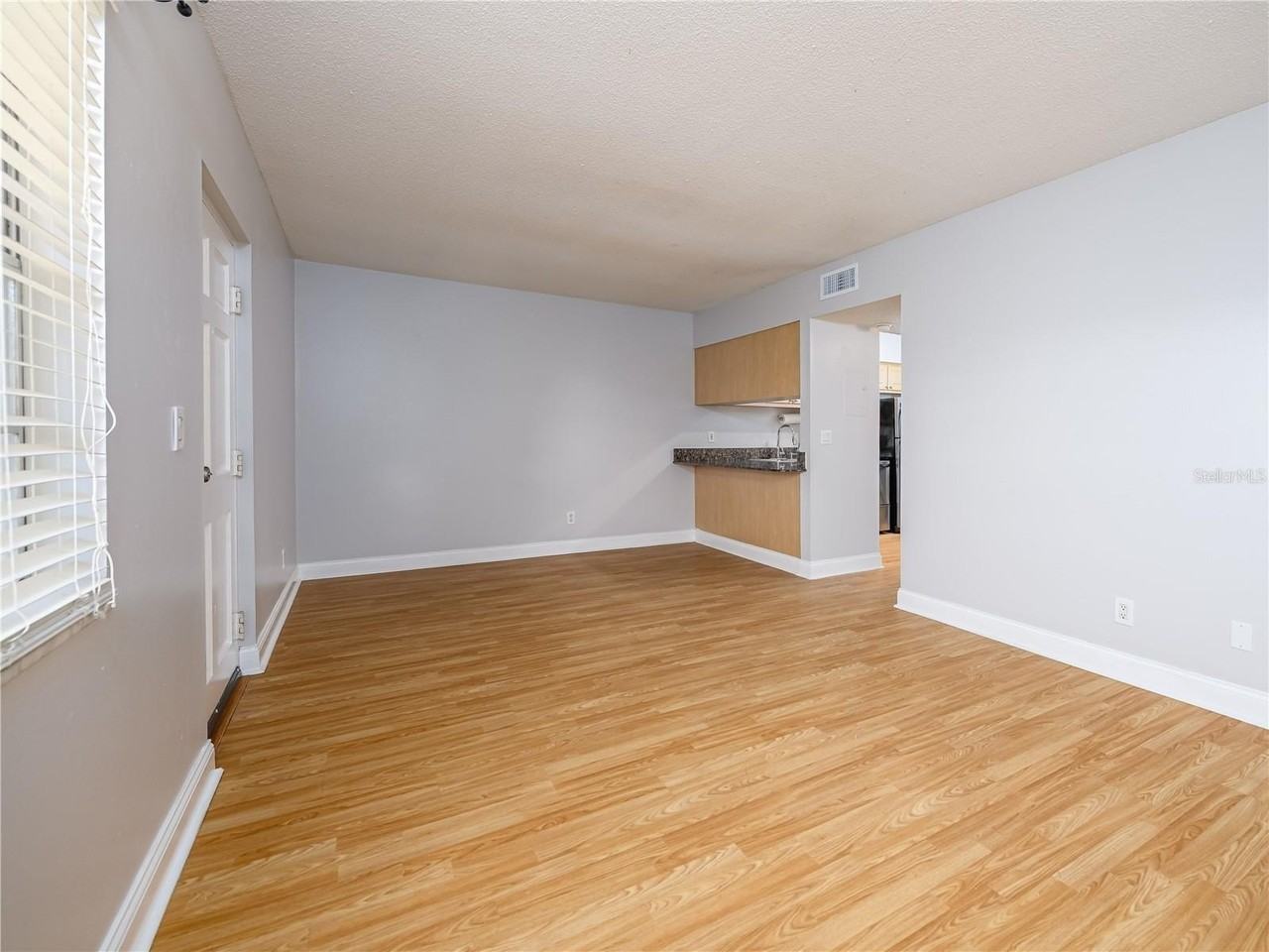 120 S Church Ave #209 - Photo 4 of 13