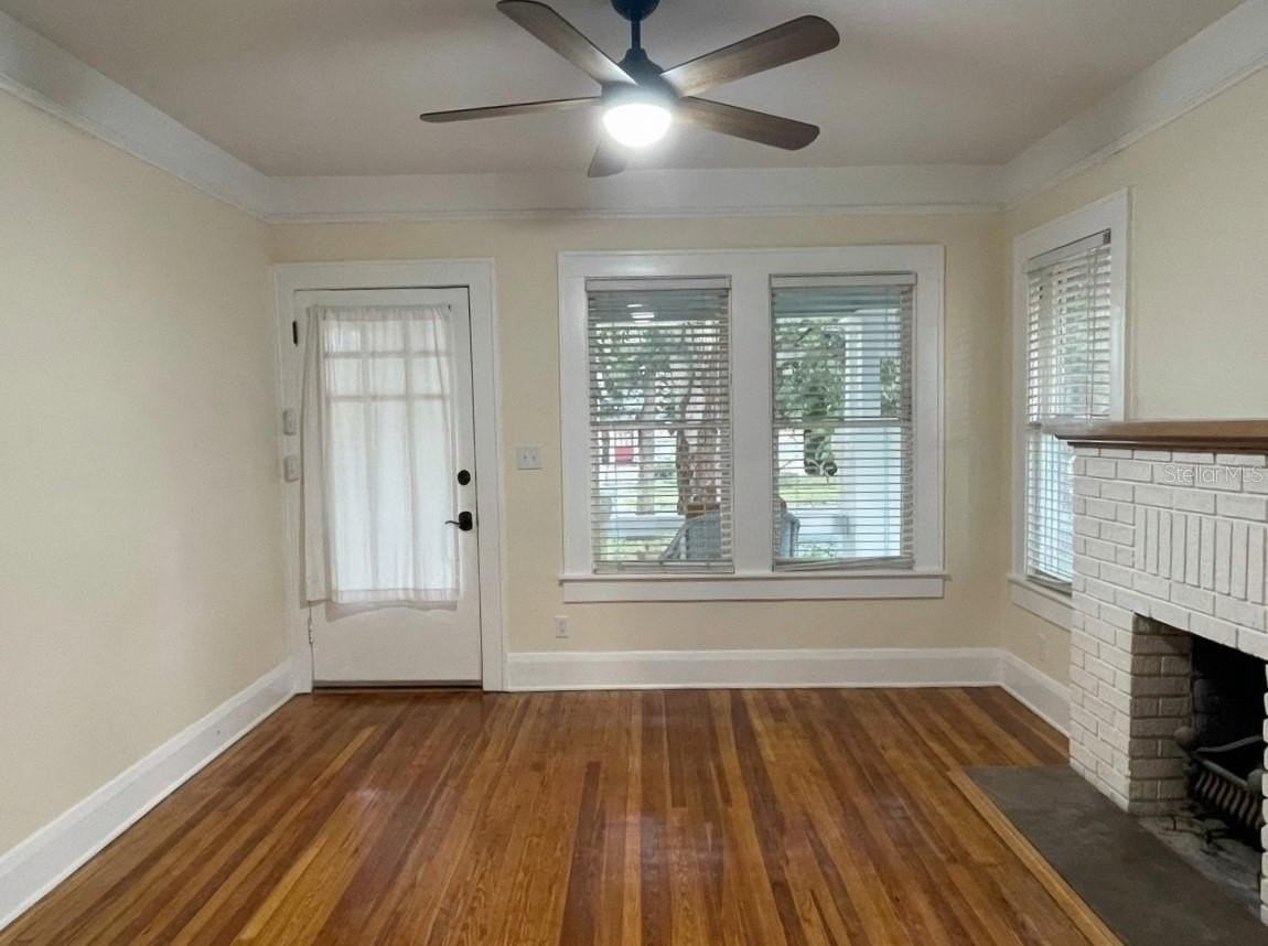 903 S Bruce St - Photo 4 of 50