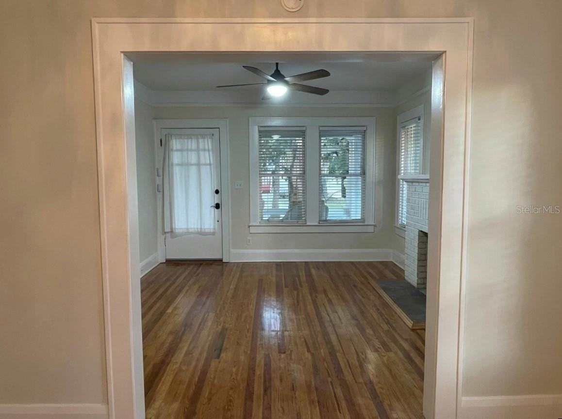 903 S Bruce St - Photo 7 of 50