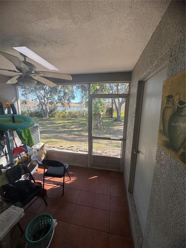 2454 Lake Woodberry Cir - Photo 2 of 14