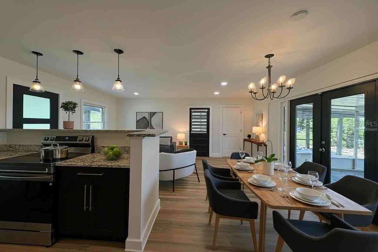 8609 Driftwood Dr - Photo 2 of 43