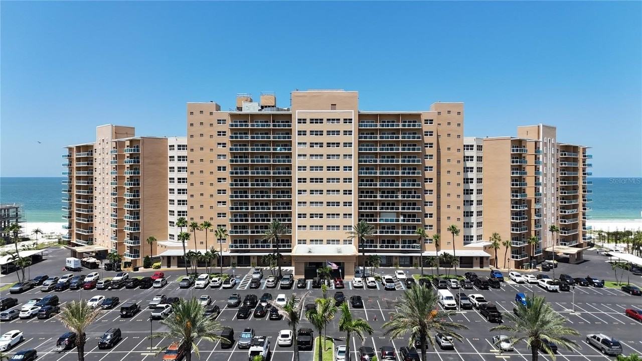 880 Mandalay Ave #C808 - Photo 5 of 50