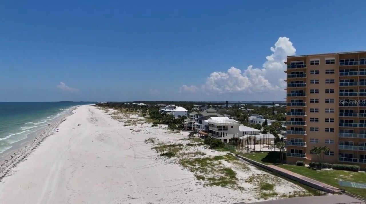 880 Mandalay Ave #C808 - Photo 3 of 50