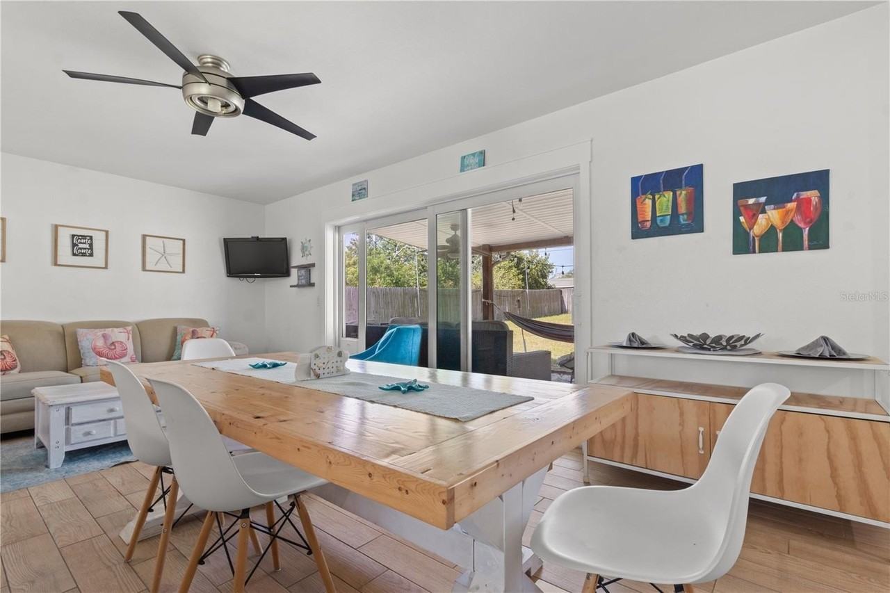 604 Spencer Ave - Photo 7 of 25