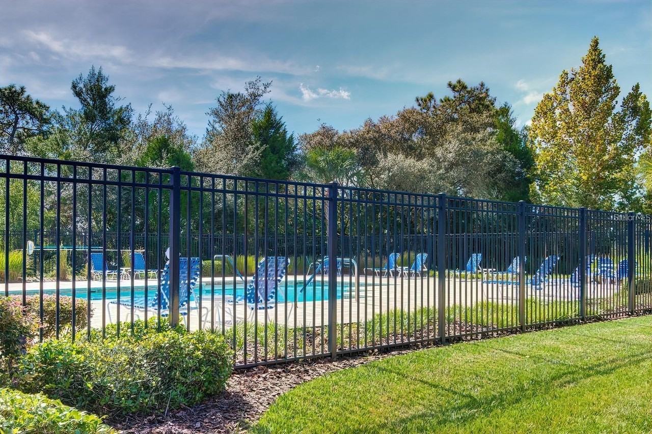 15706 Stable Run Dr - Photo 4 of 40