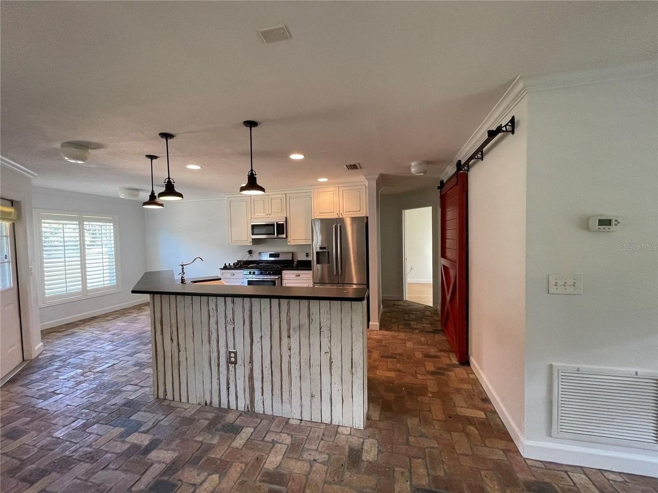 11956 Neal Rd - Photo 4 of 16