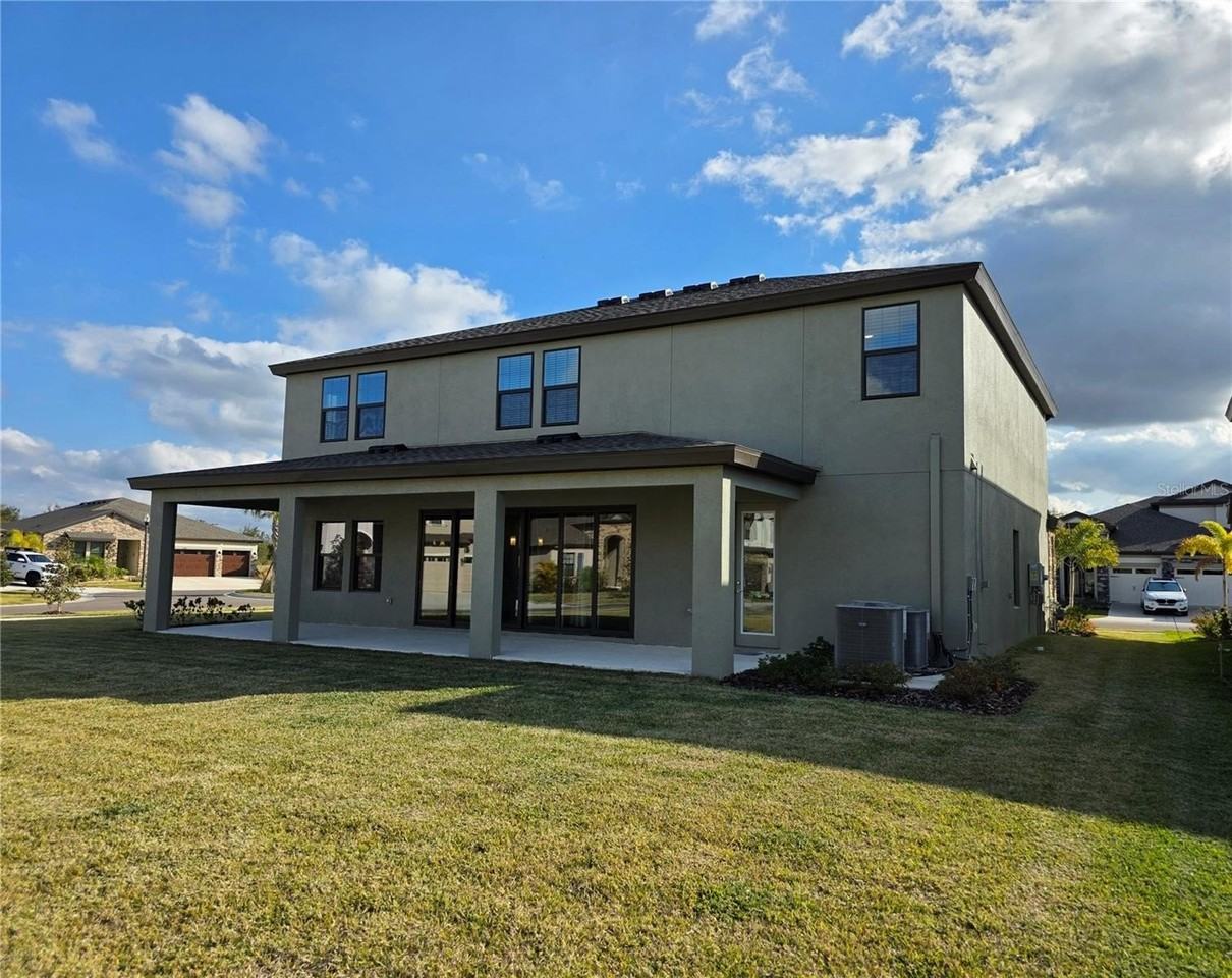 13137 Wellspring Dr - Photo 7 of 50