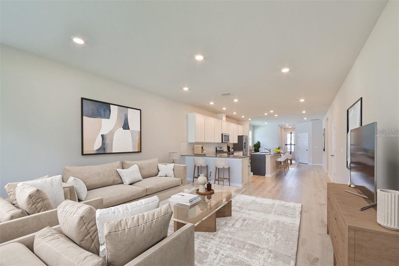 6042 Golden Nettle Dr - Photo 3 of 31