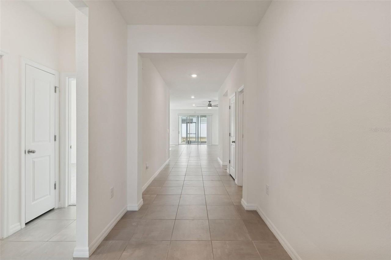 7139 Steer Blade Dr - Photo 7 of 44