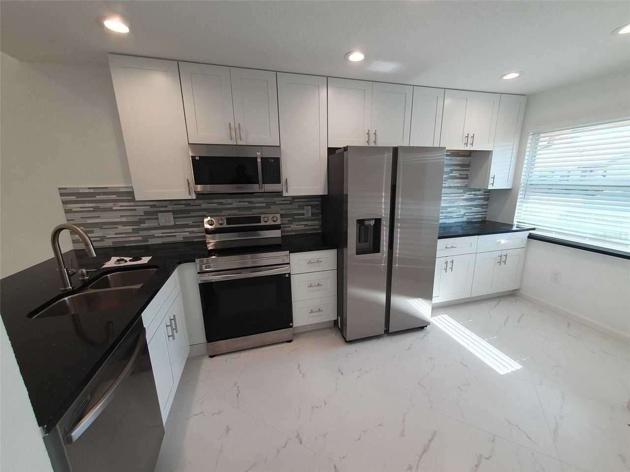 1873 Orange Boulevard Way - Photo 2 of 9