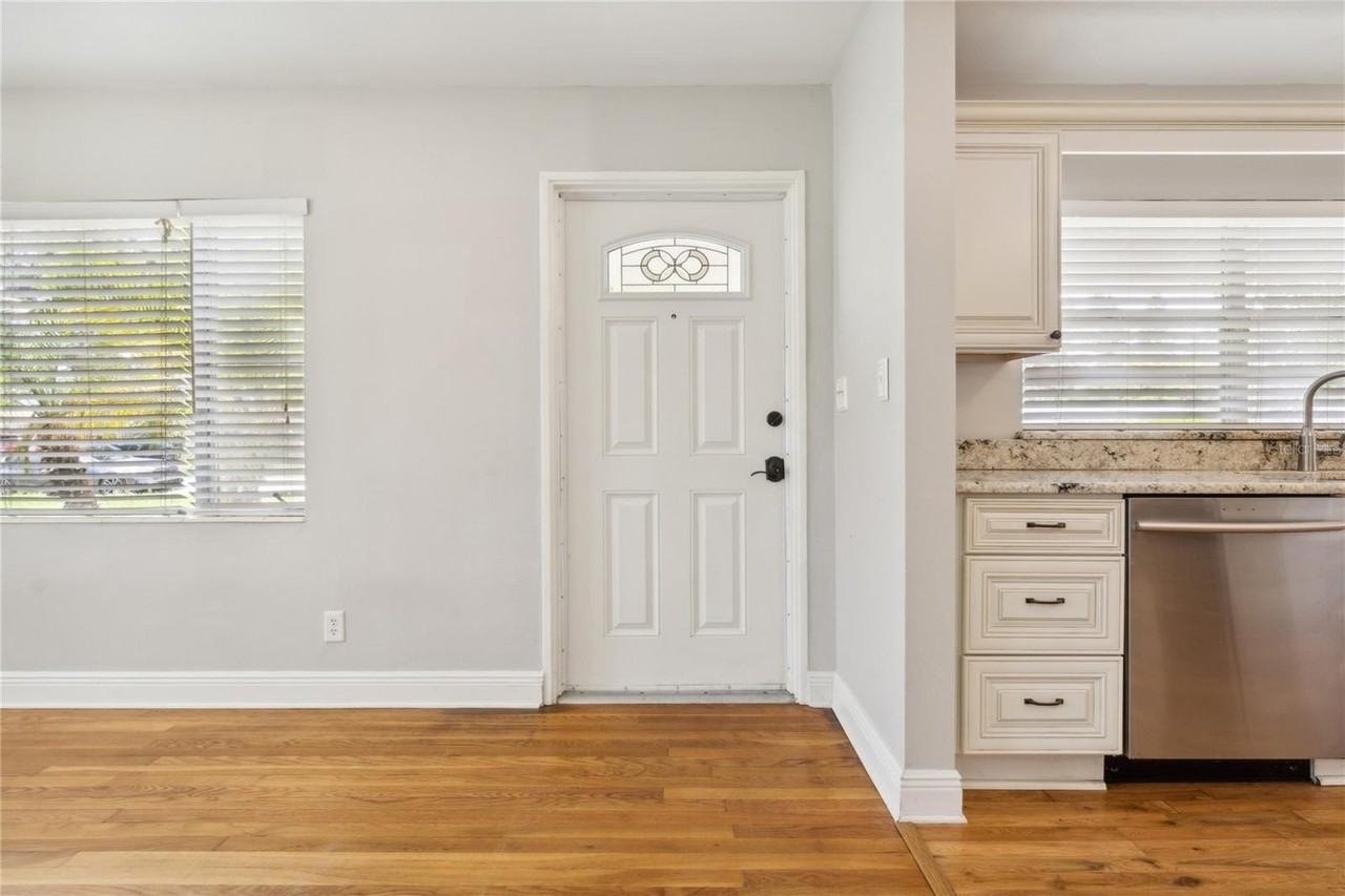 4508 S Lois Ave - Photo 6 of 25