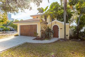 featured image of 3204 W Empedrado St