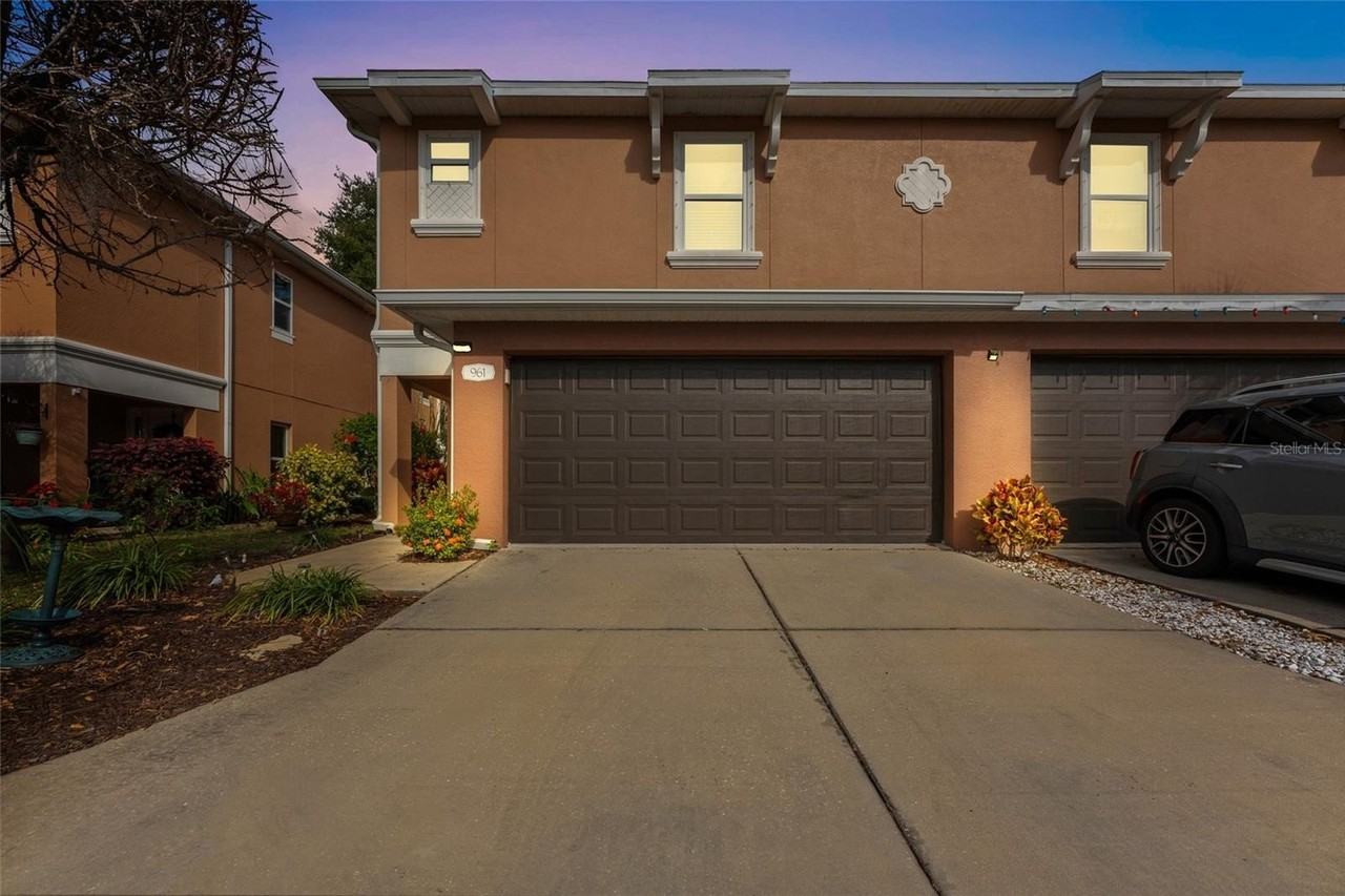 961 Aussi Ct - Photo 4 of 39