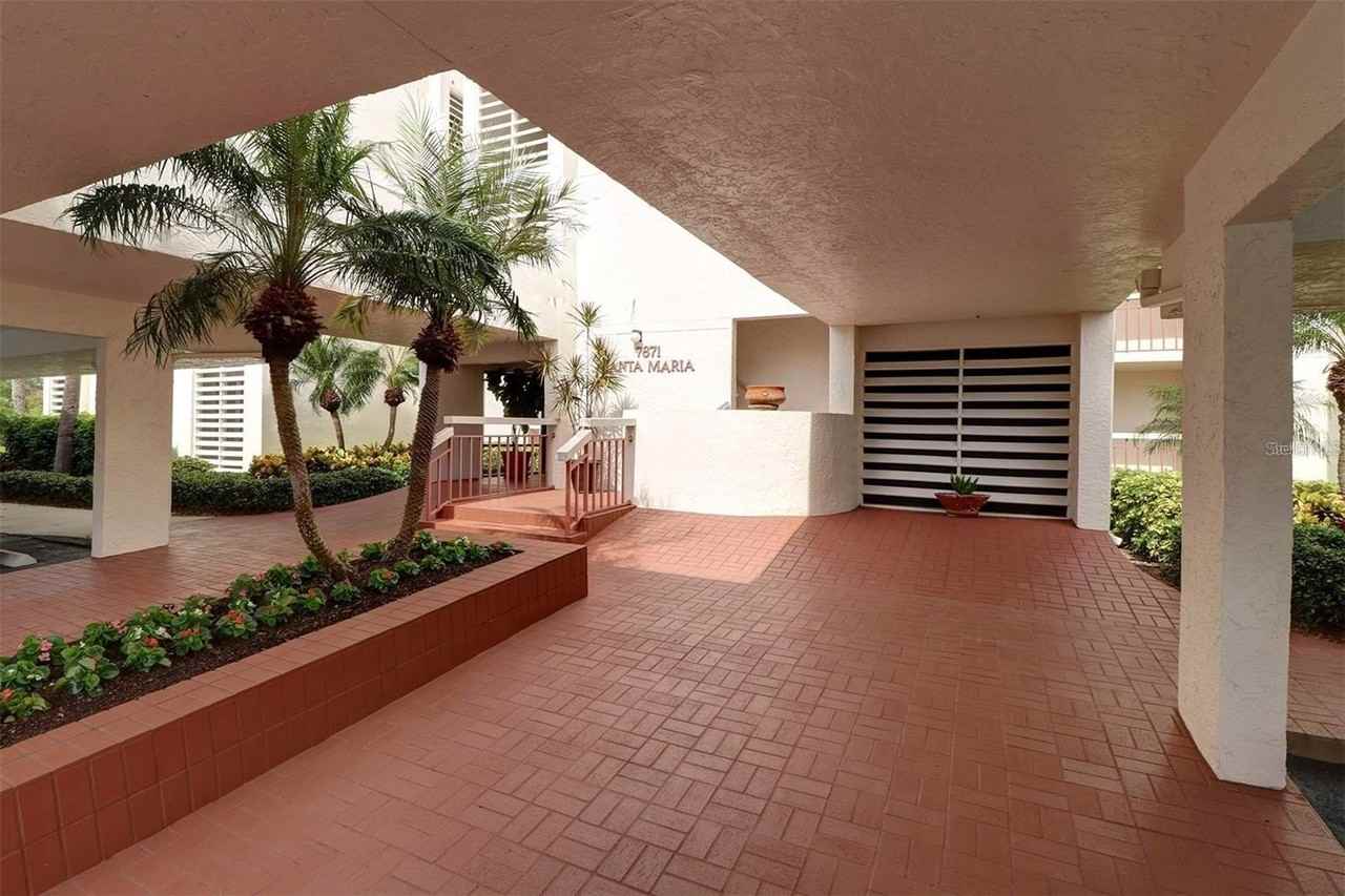 7871 Sailboat Key Blvd S #305 - Photo 2 of 50