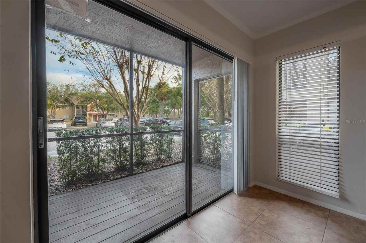 5709 Baywater Dr #5709 - Photo 4 of 37